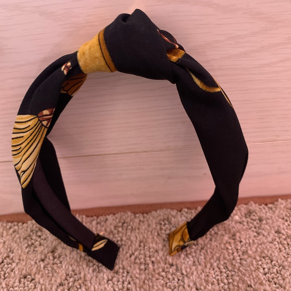 Headband - Picture 3 of 3